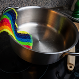 Rainbow Scrubby reinigt Töpfe